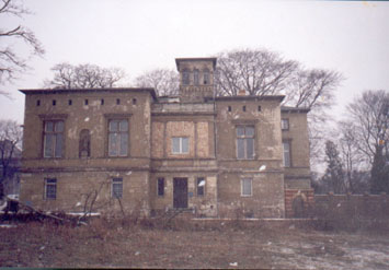 A recent picture of the Villa