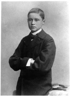 Picture of Paul Wallich as a boy